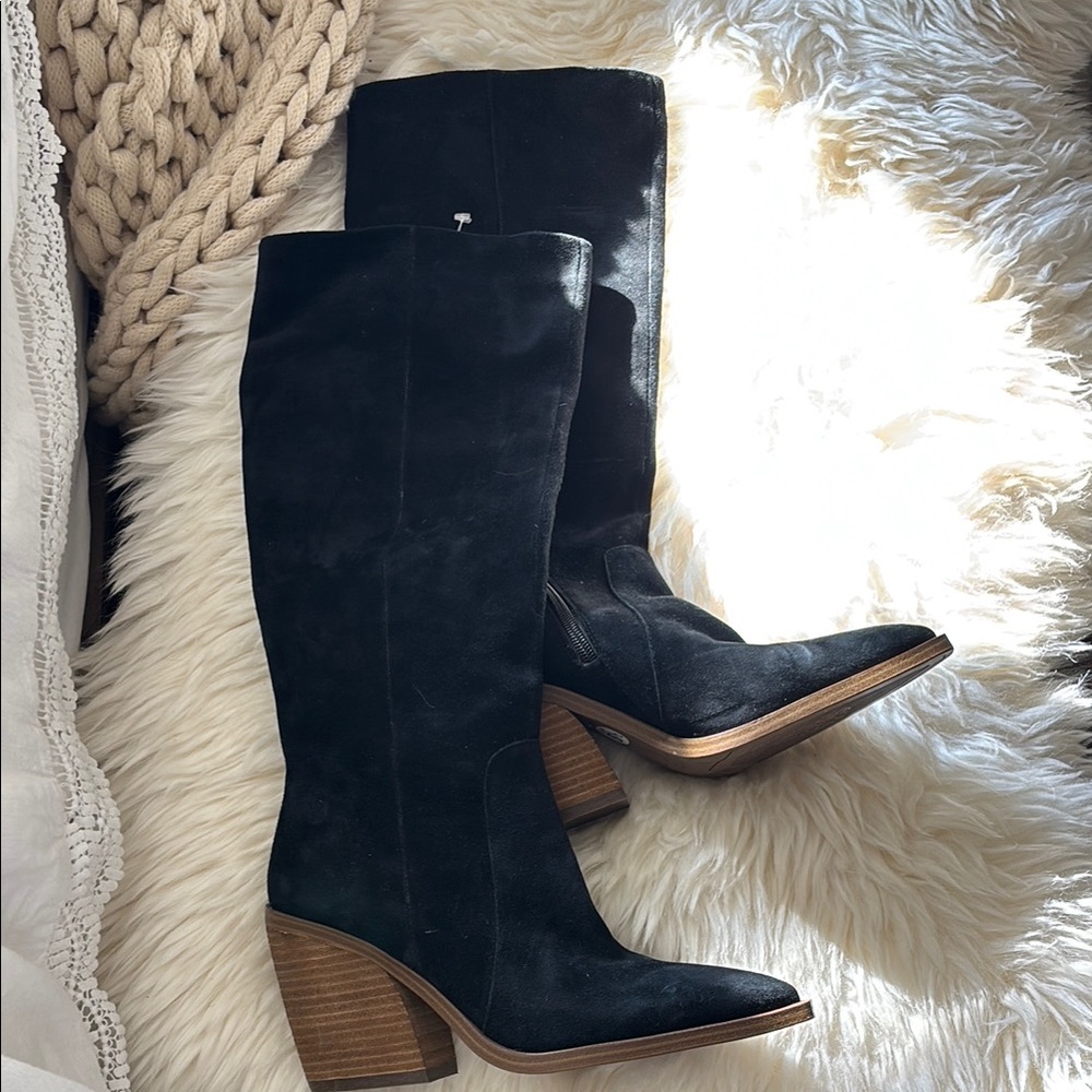 NWT Vince camuto boot